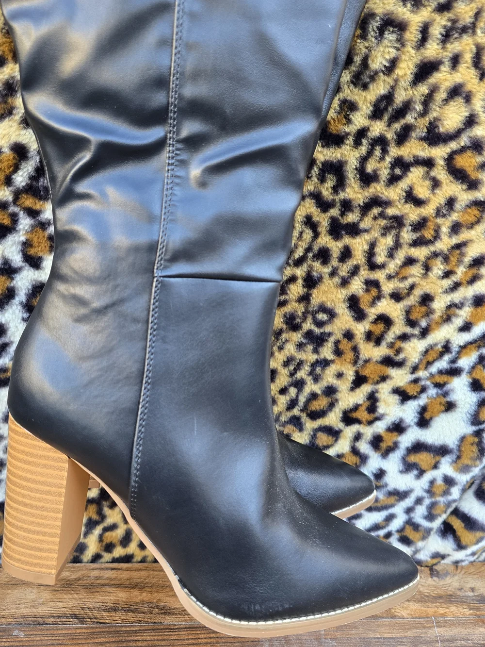 Black Knee High Block Heel Women's Boots Size 7